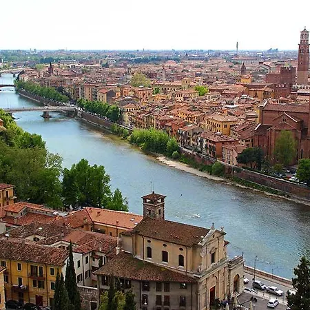 דירה Aurora - A 150m Dall Ospedale Sacro Cuore