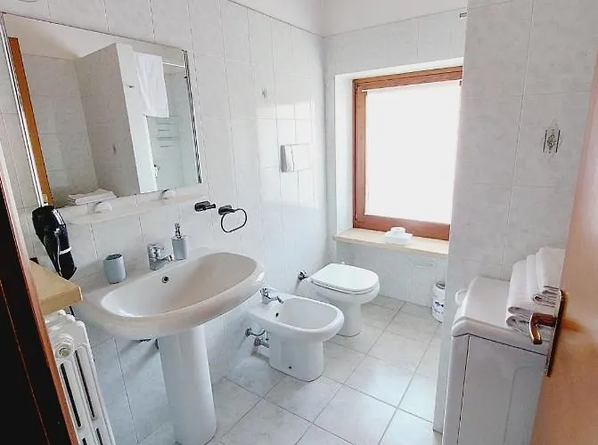 Appartement Aurora - A 150m Dall Ospedale Sacro Cuore *